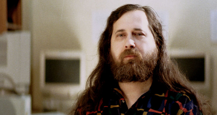 Stallman diz que Apple é pior que a Microsoft