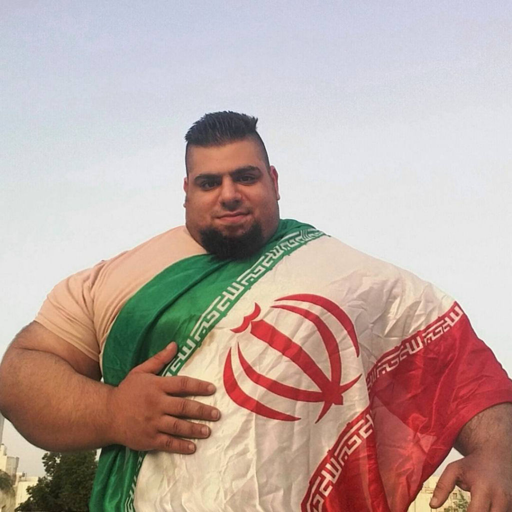 Pensa num cara grande: Hulk existe e é iraniano 03