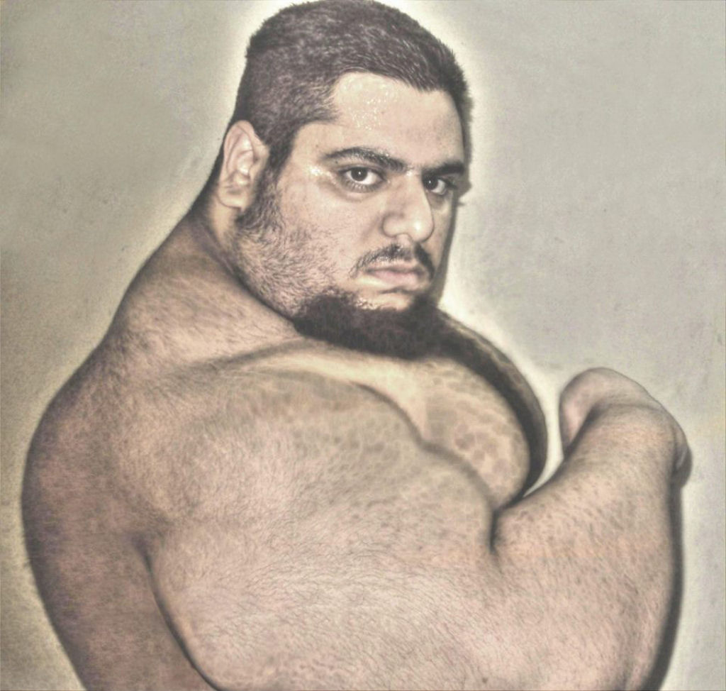 Pensa num cara grande: Hulk existe e é iraniano 09