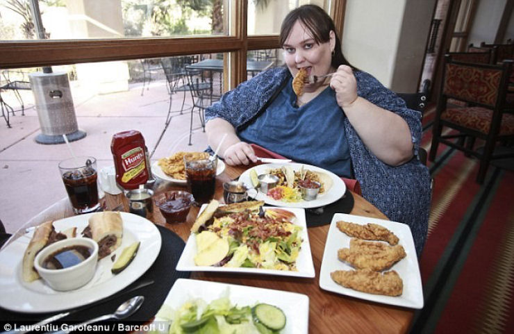 Candidata a mais gorda do mundo vai se casar com um chef