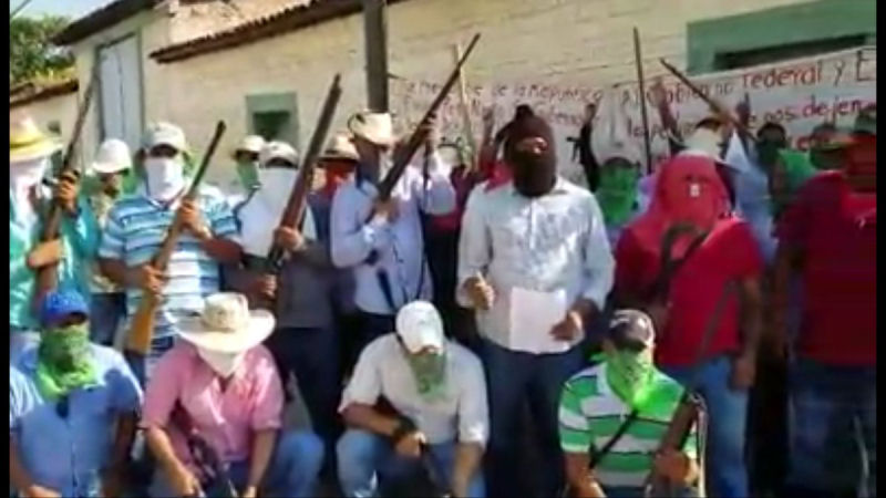 Não suportando mais desmandos de chefe do tráfico vigilantes mexicanos sequestram sua mãe