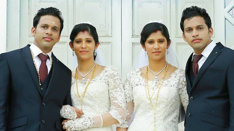 Casamento ao quadrado: padres gêmeos casam gêmeos com gêmeas na Índia 07