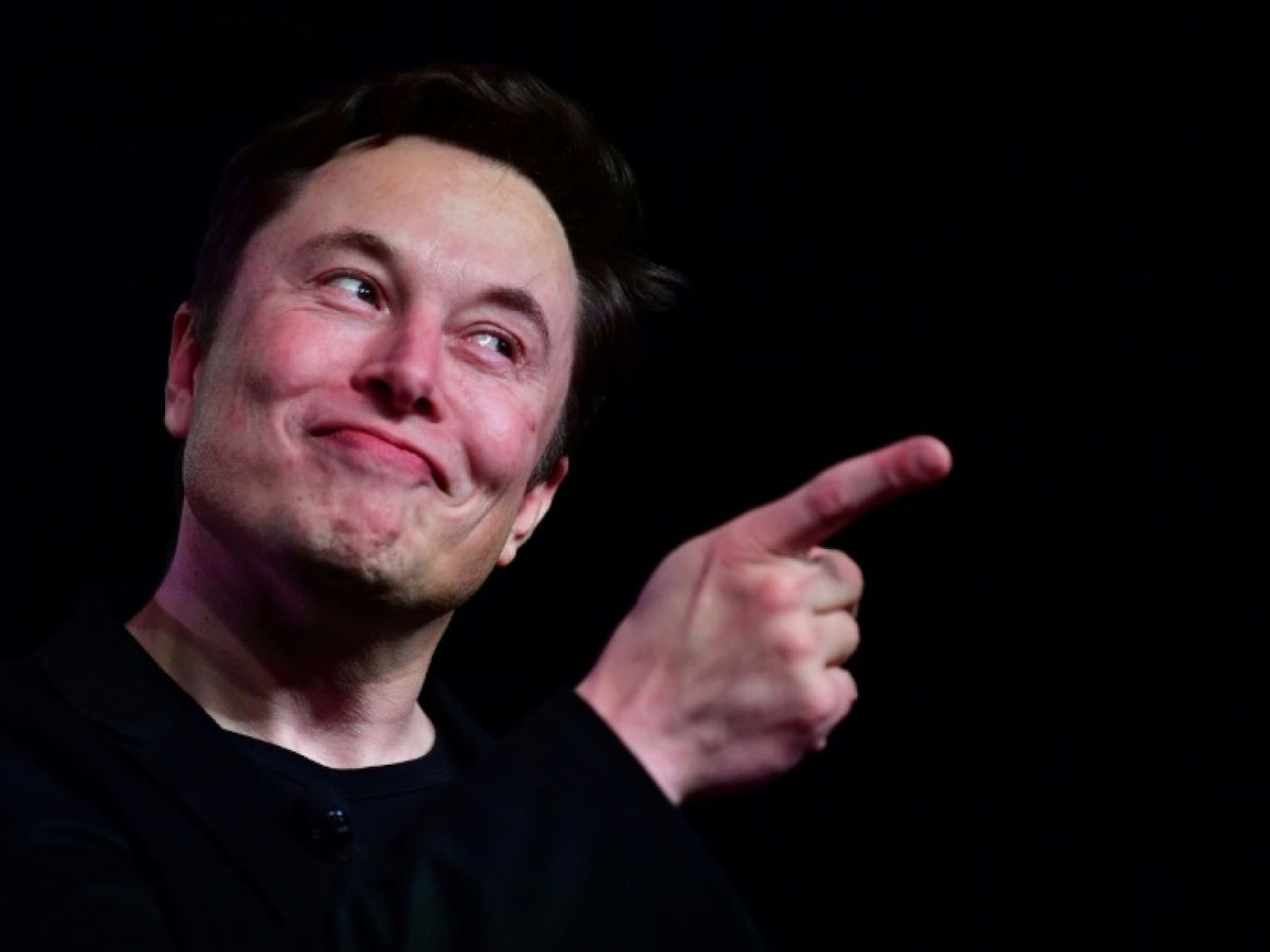 Sul-coreana perdeu 260 mil reais para um deepfake de Elon Musk em um golpe de romance de IA