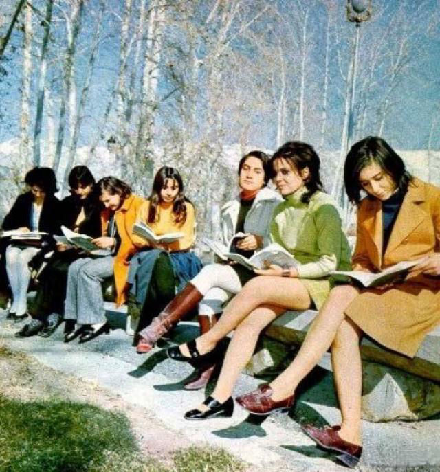 Fotos de iranianos antes do fundamentalismo islmico 10
