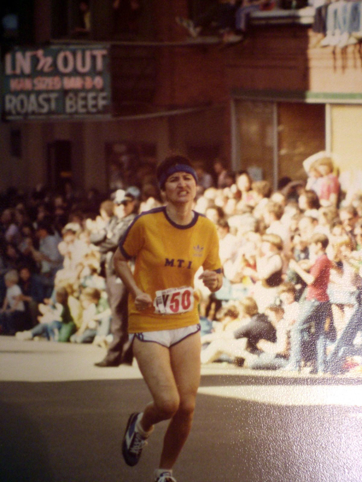 Como uma mulher ganhou a maratona de Boston e nem corada ficou