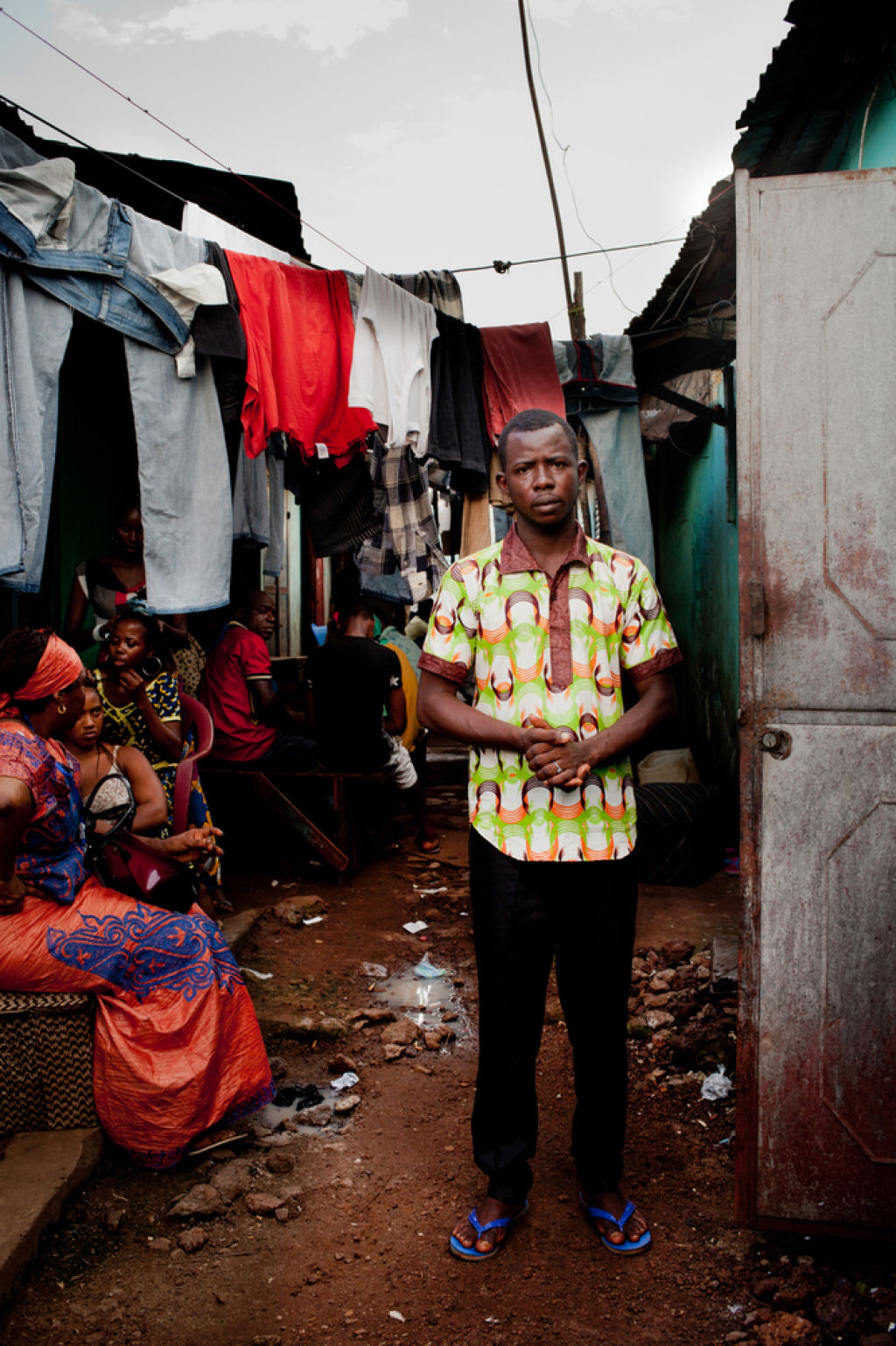 Sobreviventes do Ebola: 16 fotos comoventes da volta para casa 07