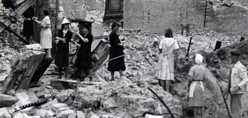 Trmmerfrauen: as mulheres que ajudaram a reconstruir a Alemanha aps a 2 Guerra Mundial 08