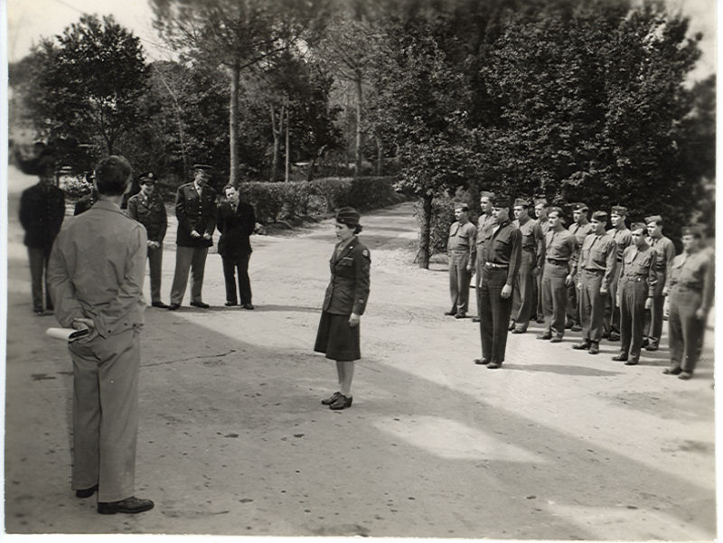 Liga das Mulheres Solitárias: consolo e alívio dos soldados alemães