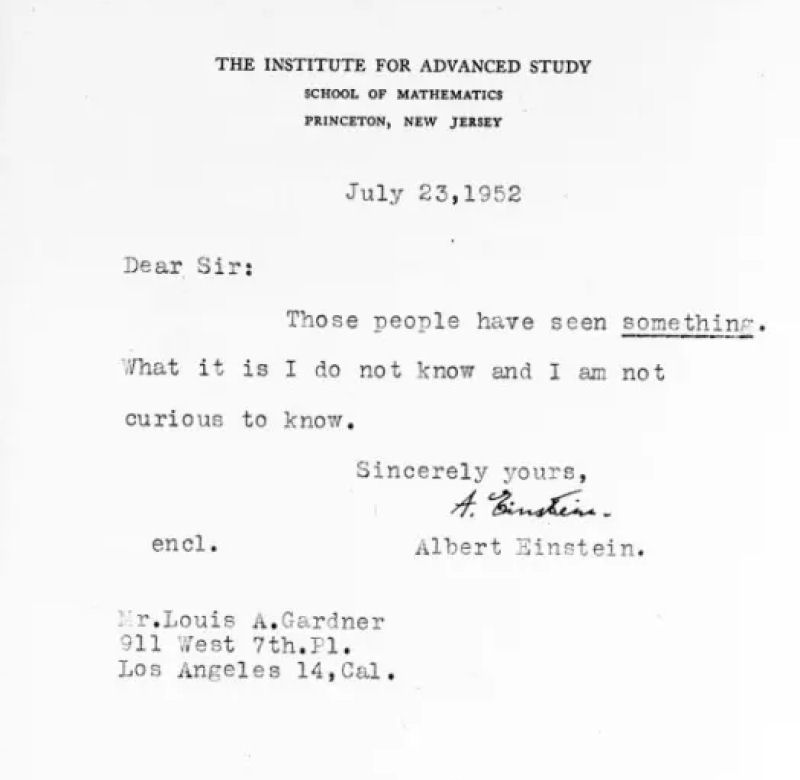 A carta de Albert Einstein sobre OVNIs durante 'A Invaso de Washington'