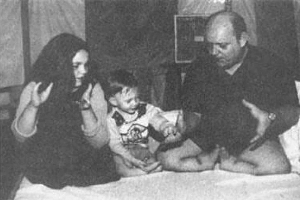 A vida bizarra e a morte planejada pela própria família do Garoto-Lagosta