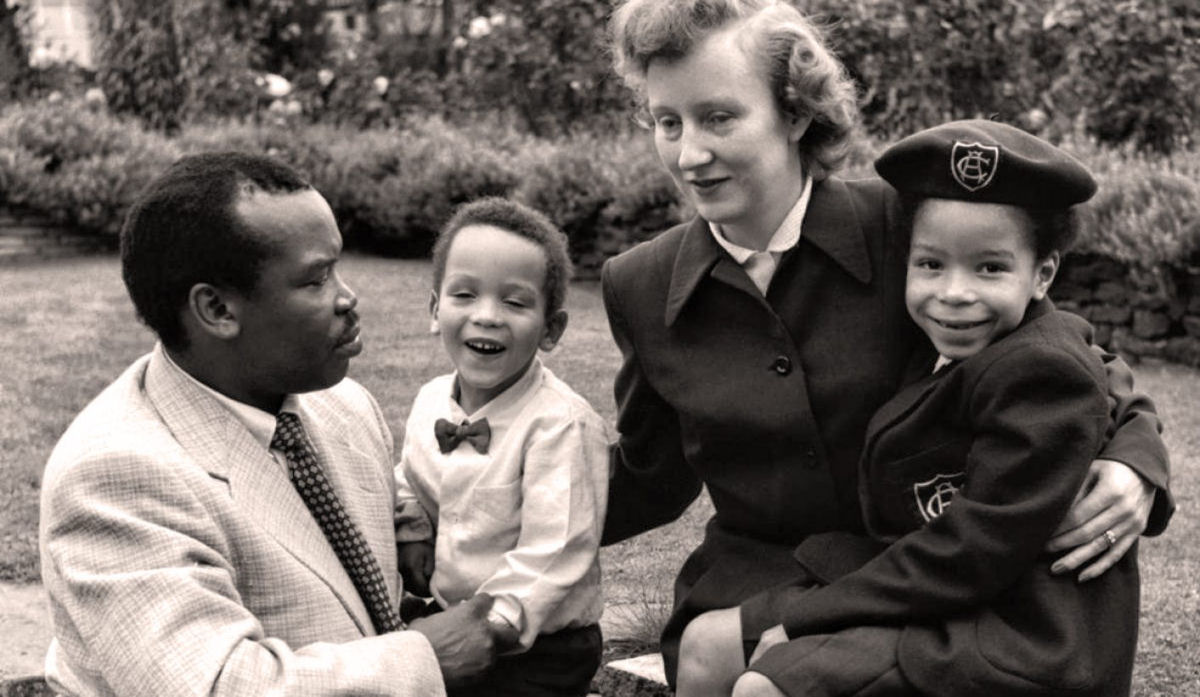 Um Reino Unido: a história real do primeiro presidente do Botswana e a mulher inglesa que ele amava