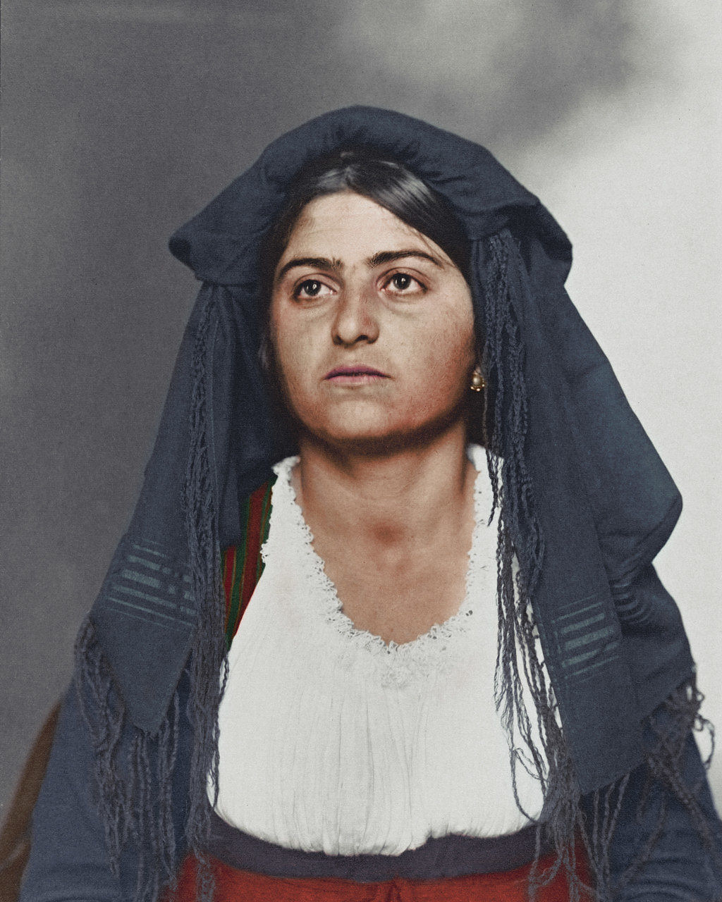 Estes retratos colorizados revelam as incrveis vestimentas de imigrantes de Nova Iorque de 100 anos atrs 12