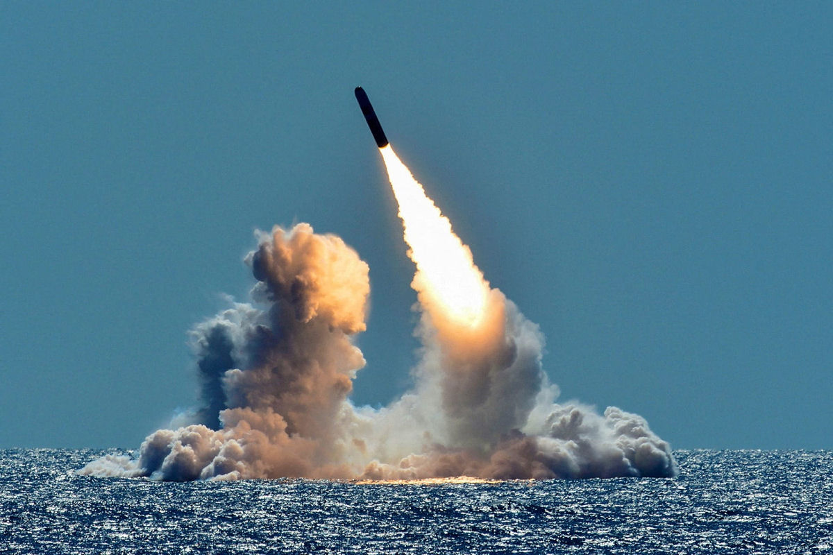 Como diabos a França conseguiu armas nucleares?