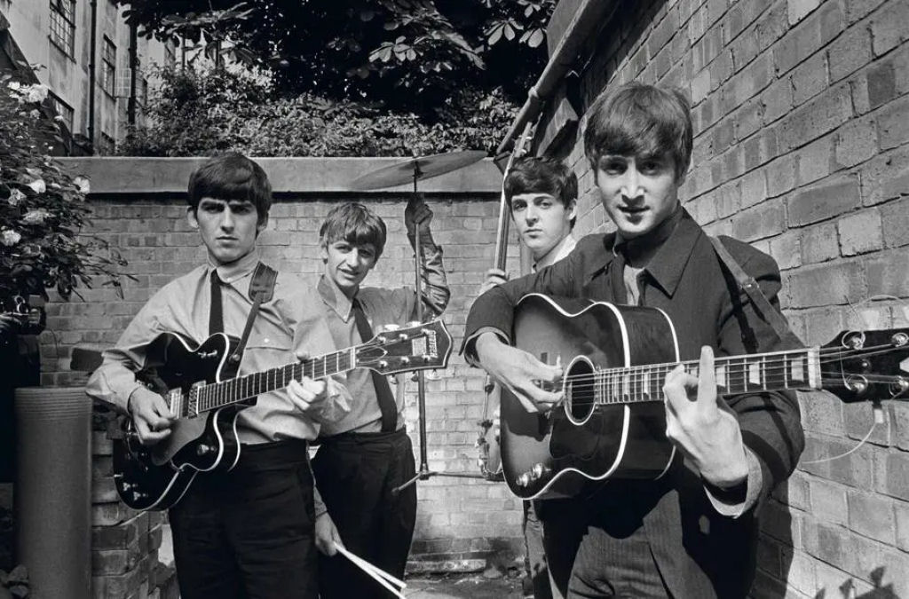 Hoje faz exatos 60 anos que os Beatles fizeram o primeiro show no Cavern Club