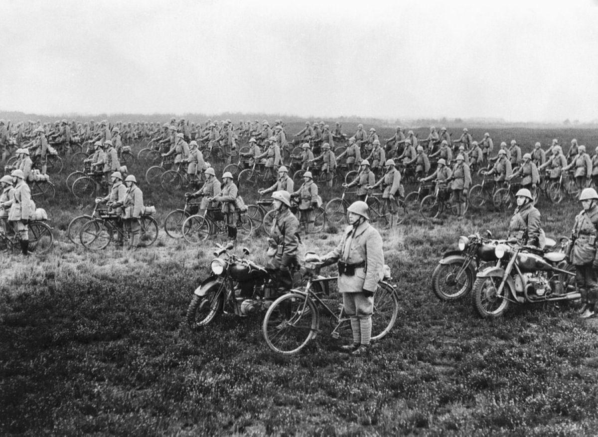 Uma histria ilustrada e quase esquecida das bicicletas na Segunda Guerra Mundial 07