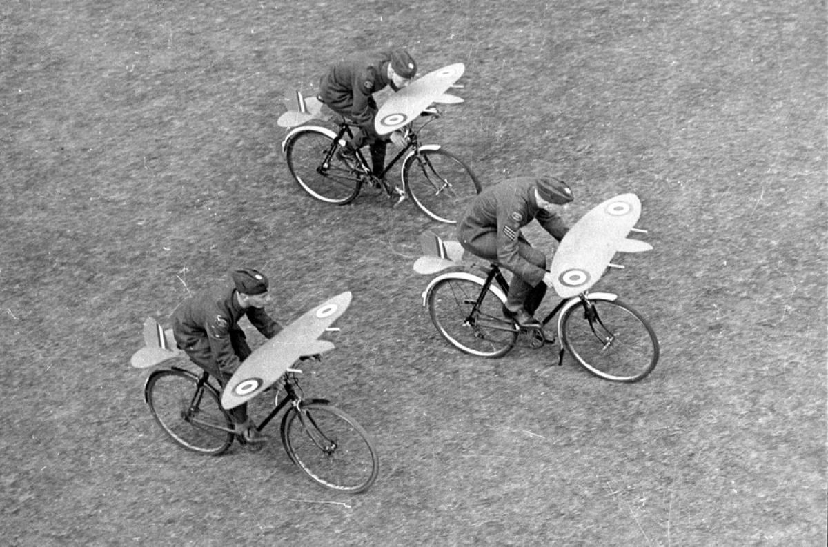 Uma histria ilustrada e quase esquecida das bicicletas na Segunda Guerra Mundial 12