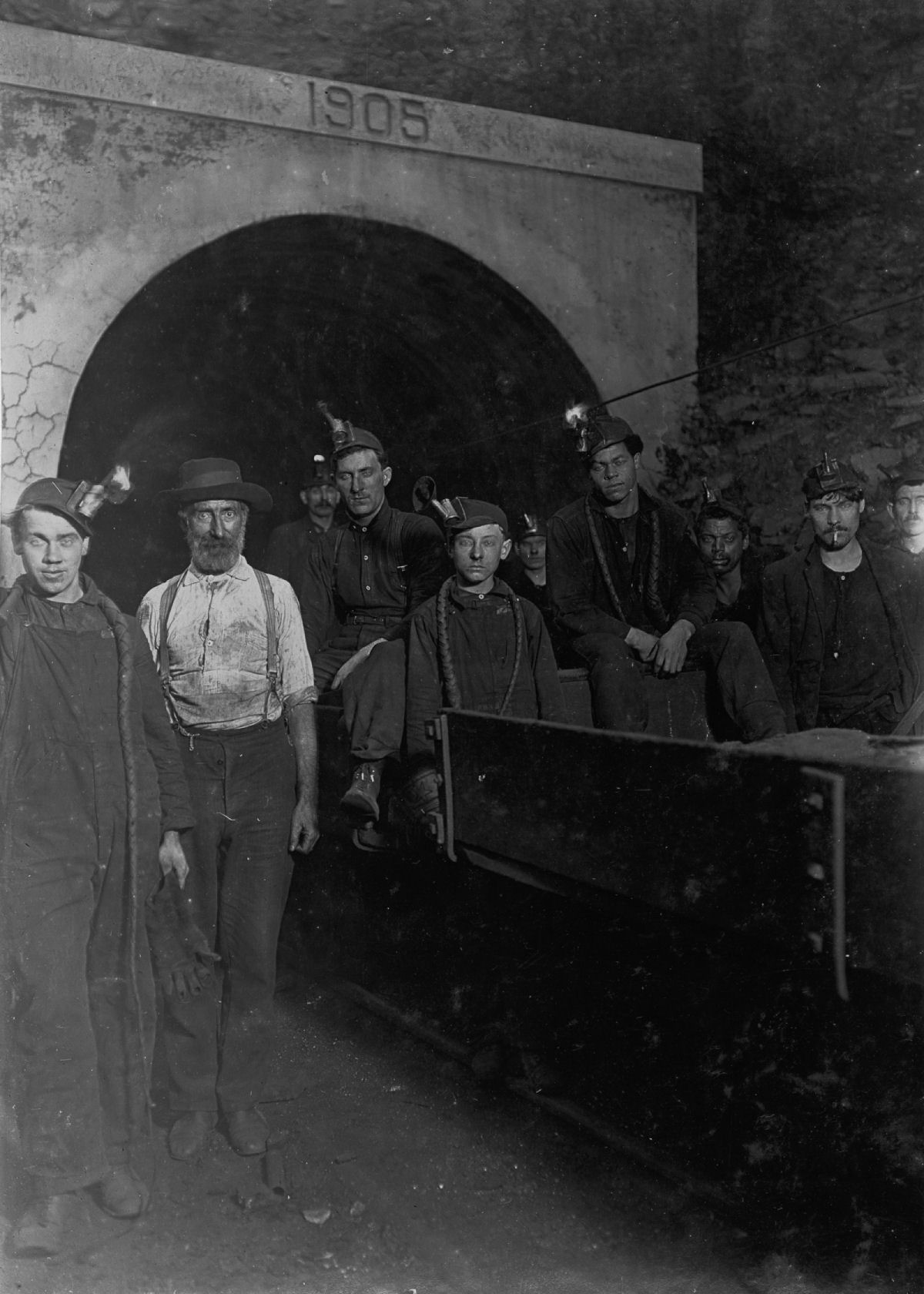 Estas fotos de jovens mineiros ajudaram a reduzir o trabalho infantil nos EUA 02