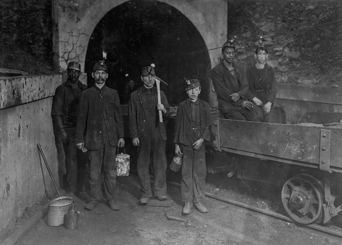 Estas fotos de jovens mineiros ajudaram a reduzir o trabalho infantil nos EUA 24