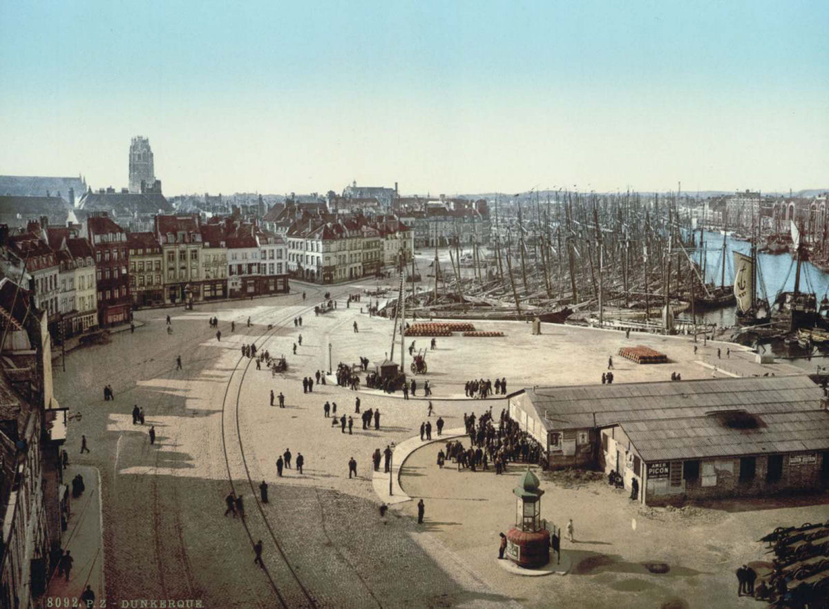 Espetaculares cartões postais em fotocromo mostram a França em cores vibrantes no final do século XIX 25