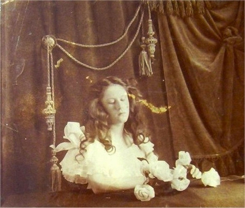 Fotografia post-mortem victoriana: ver a morte nos olhos 09