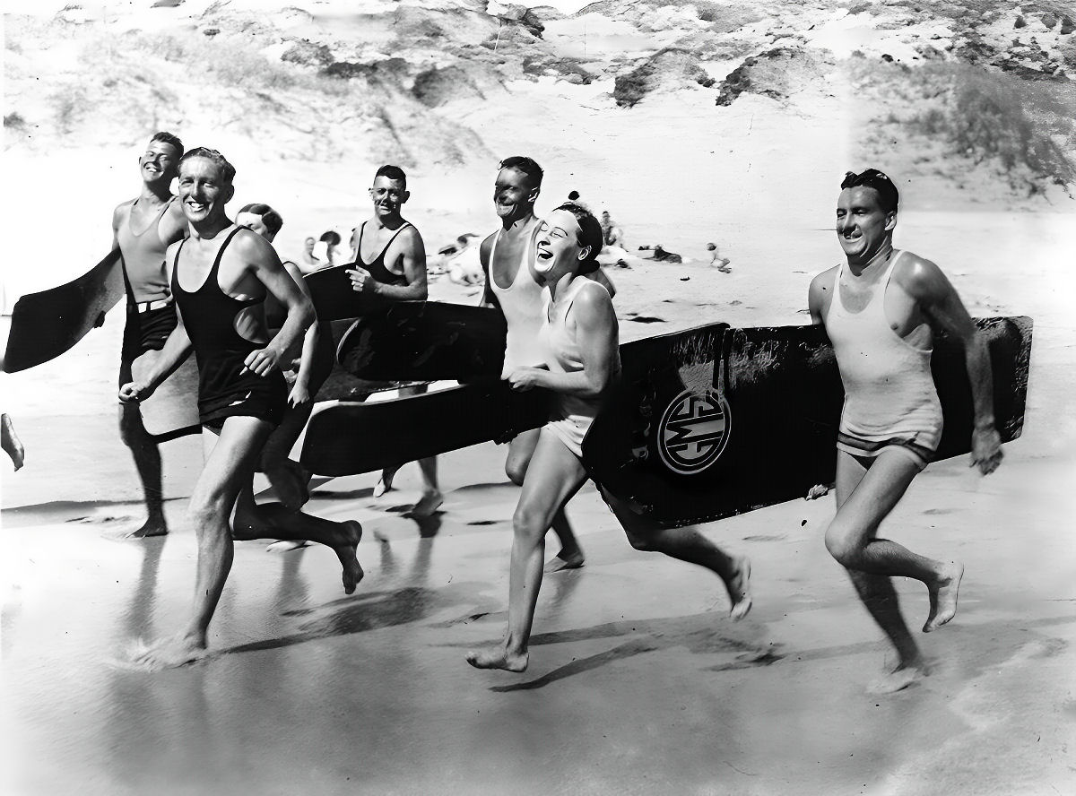 A breve história complexa do surfe