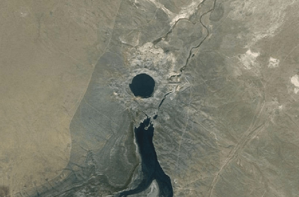 O lago do Cazaquistão criado por uma explosão nuclear