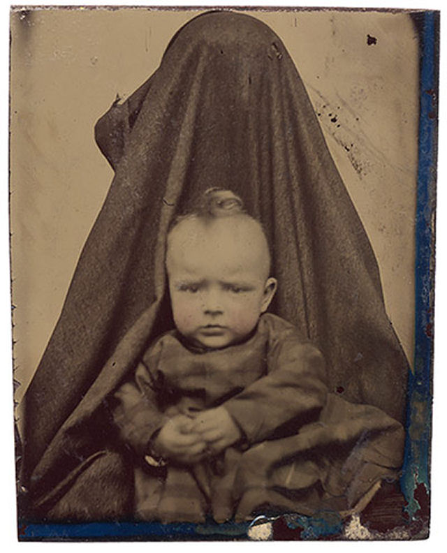 Consegue encontrar as mães ocultas nestas fotografias vitorianas? 25