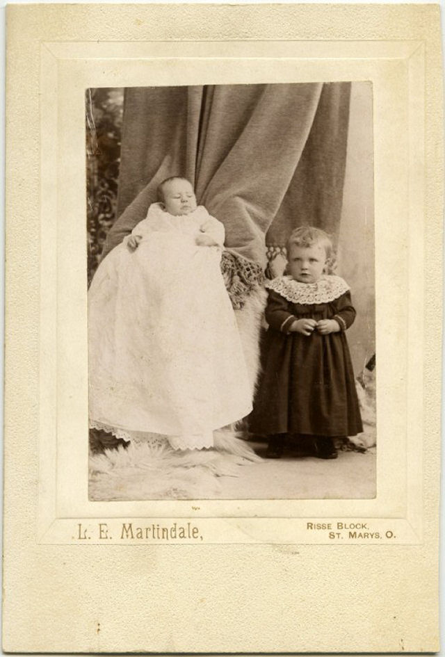 Consegue encontrar as mães ocultas nestas fotografias vitorianas? 28