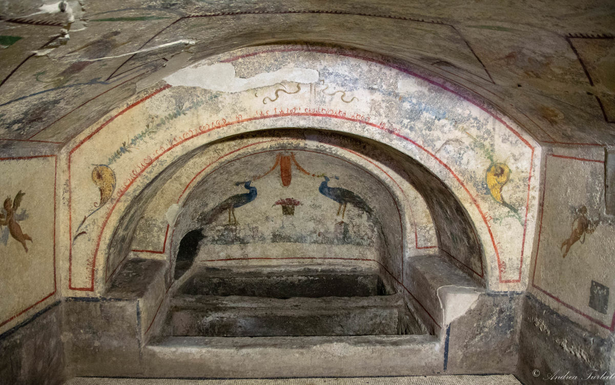Mausolus do sculo II so abertos ao pblico em Roma