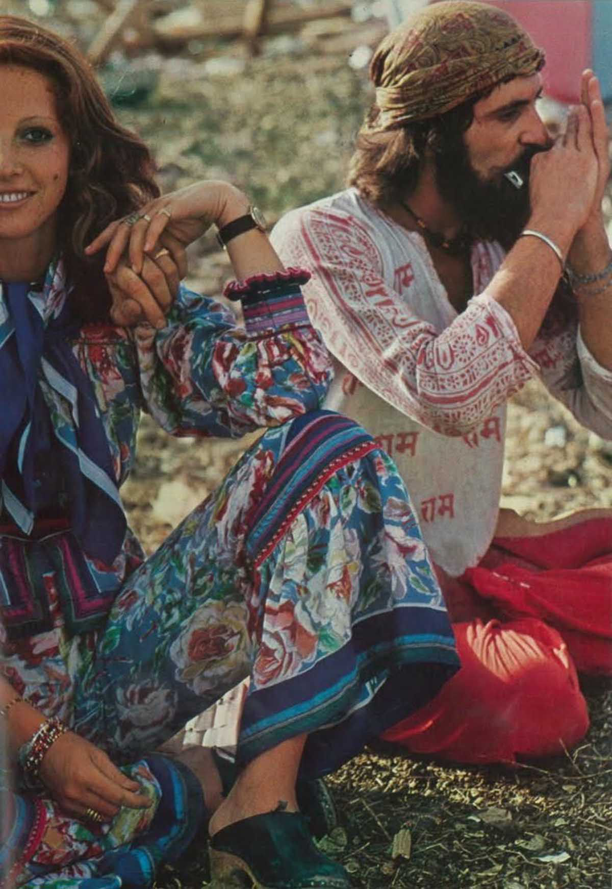 Fotos impressionantes retratam a moda rebelde de Woodstock em 1969 20
