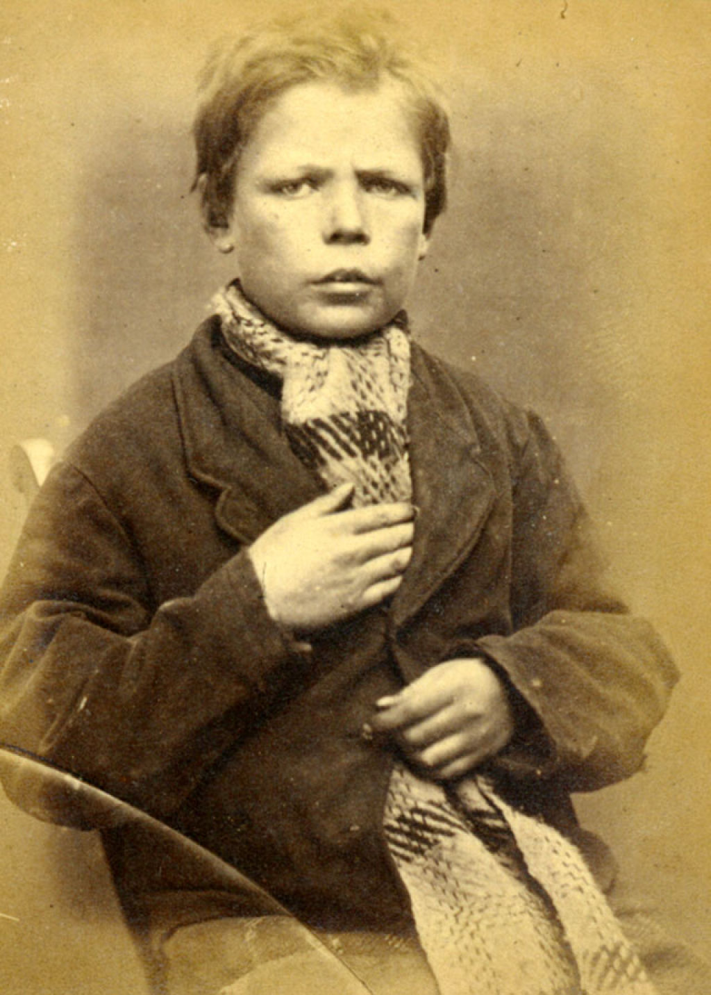 Mugshots de crianças vitorianas que foram presos por pequenos crimes na década de 1870 09