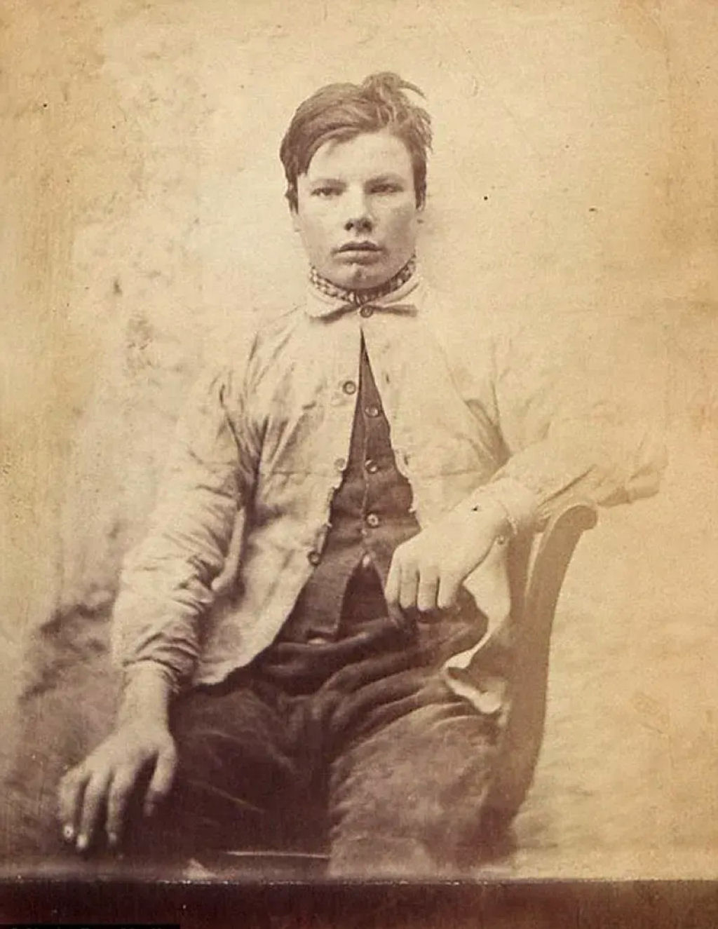 Mugshots de crianças vitorianas que foram presos por pequenos crimes na década de 1870 30