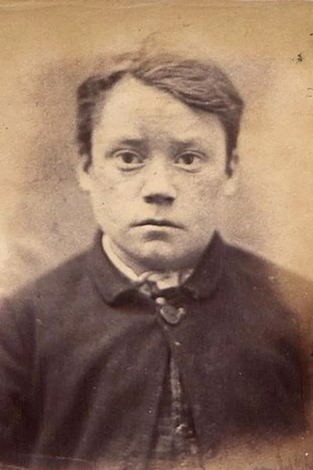 Mugshots de crianças vitorianas que foram presos por pequenos crimes na década de 1870 36