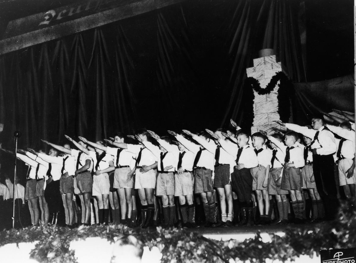 O dia em que os americanos nazistas realizaram manifestaes em massa no Madison Square Garden 07