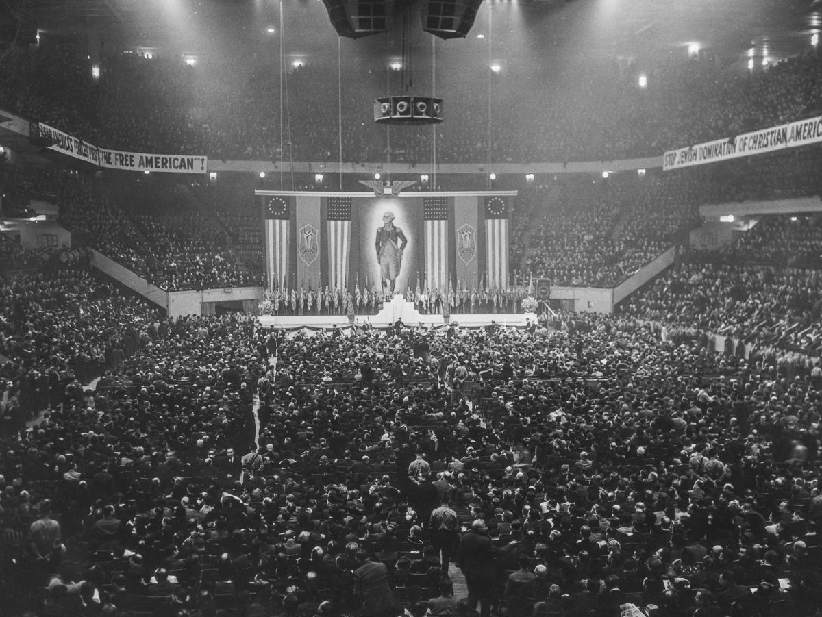O dia em que os americanos nazistas realizaram manifestações em massa no Madison Square Garden 08