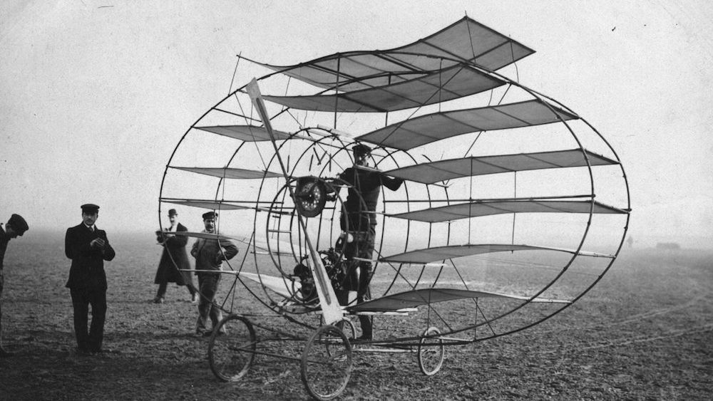 As falhas e contratempos das primeiras máquinas voadoras