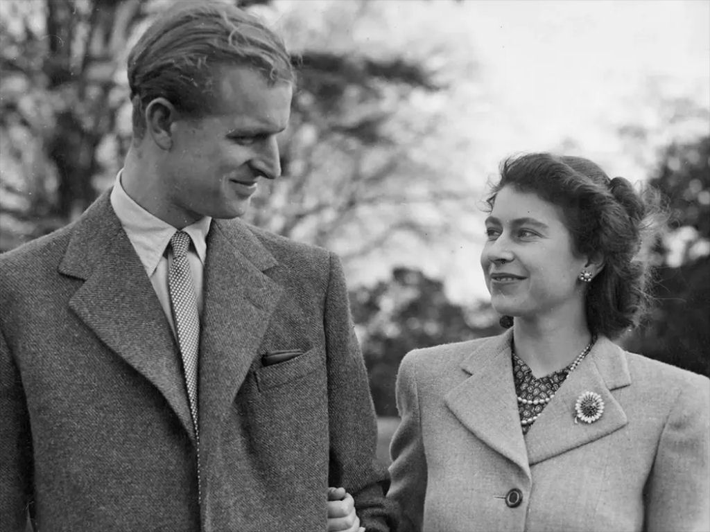 Fotos fascinantes de uma jovem rainha Elizabeth II entre 1930-1950 01