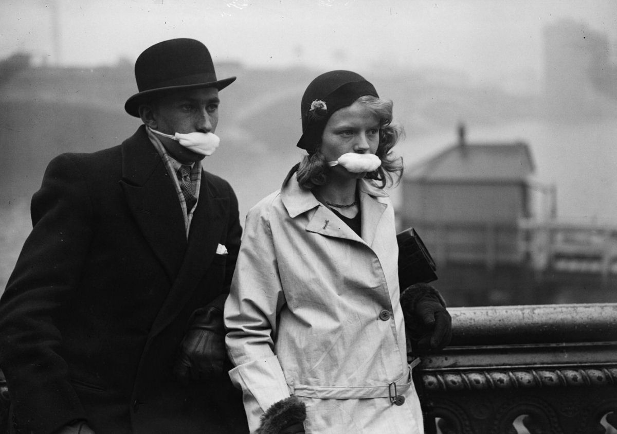 Muitas pessoas se recusaram a usar máscaras na pandemia de gripe espanhola 08