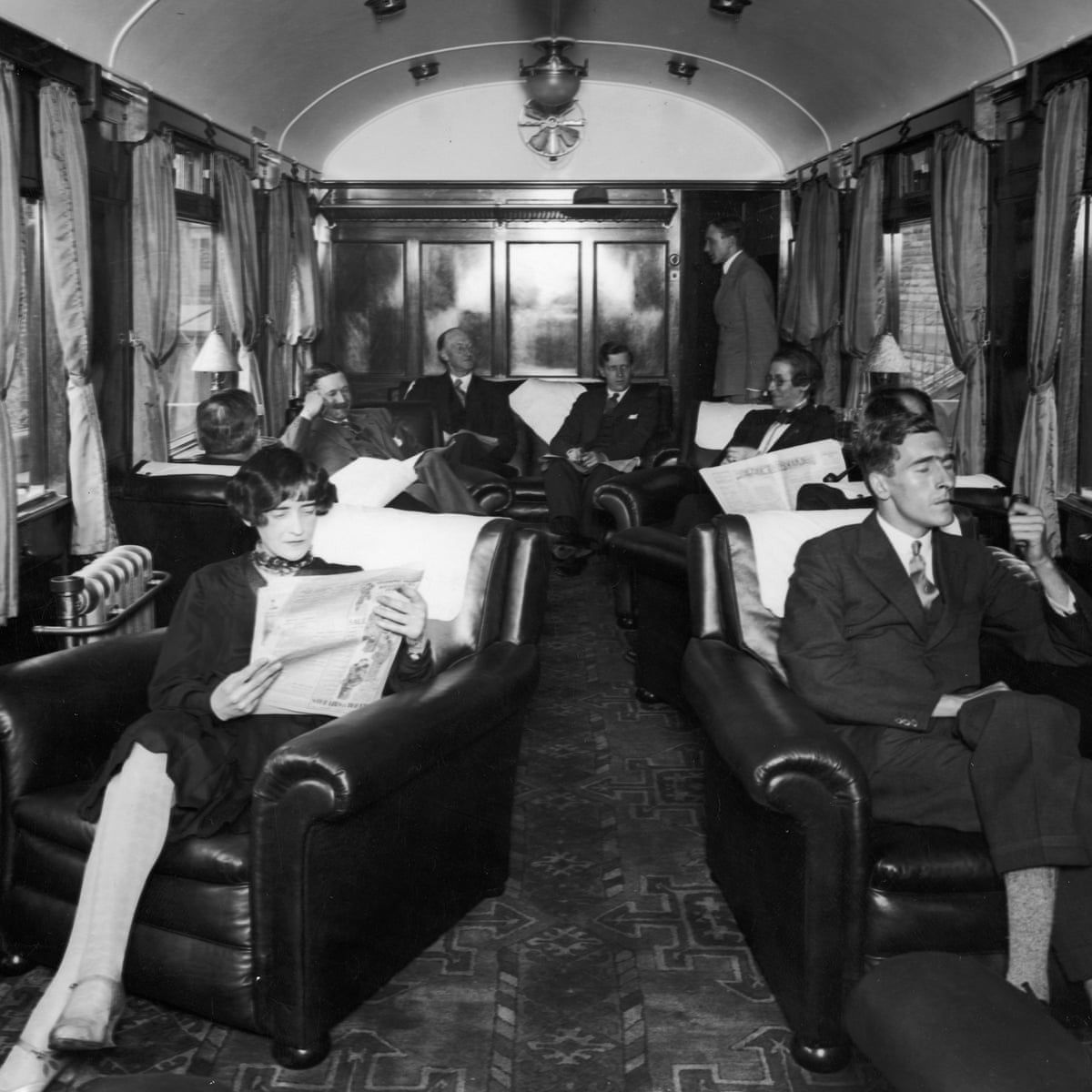 Fotos antigas mostram como eram glamorosas as viagens de trem entre 1900-1940 07