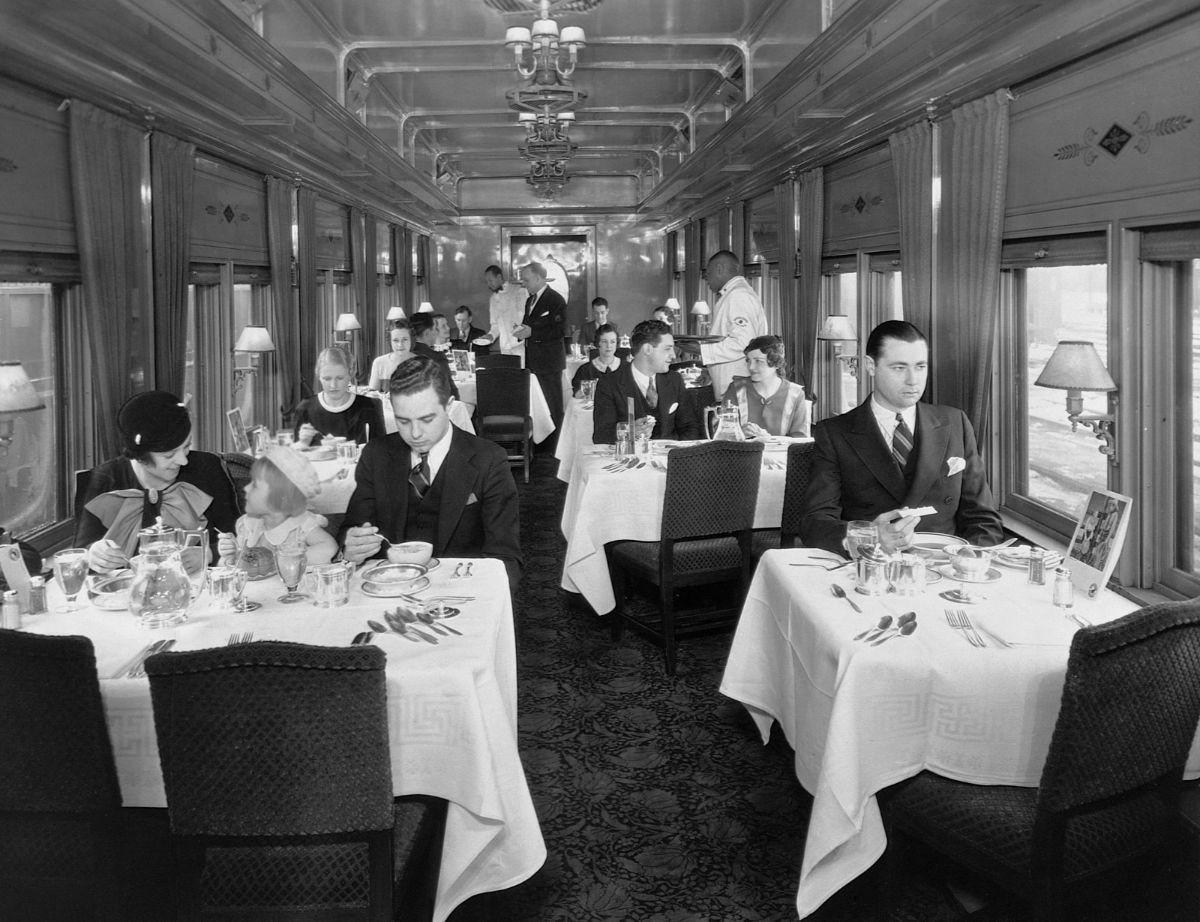 Fotos antigas mostram como eram glamorosas as viagens de trem entre 1900-1940 14