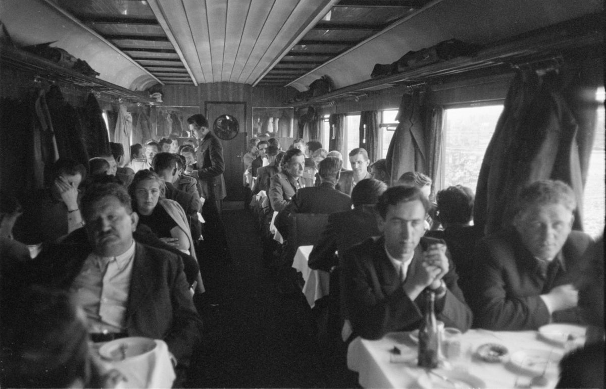 Fotos antigas mostram como eram glamorosas as viagens de trem entre 1900-1940 33