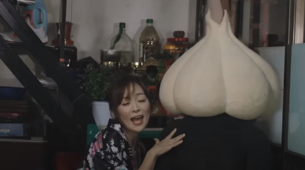 Este anúncio em vídeo para alho cheira a obscenidade, dizem grupos de agricultores coreanos