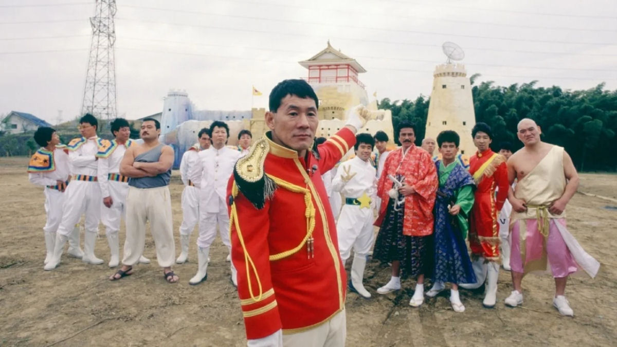 Castelo de Takeshi regressa: o mítico programa de humor japonês vai ter um reboot no Prime Video