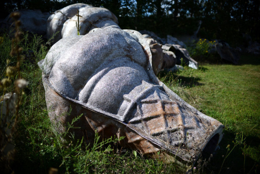 O cemitério da diversão de estátuas de fibra de vidro, nos EUA