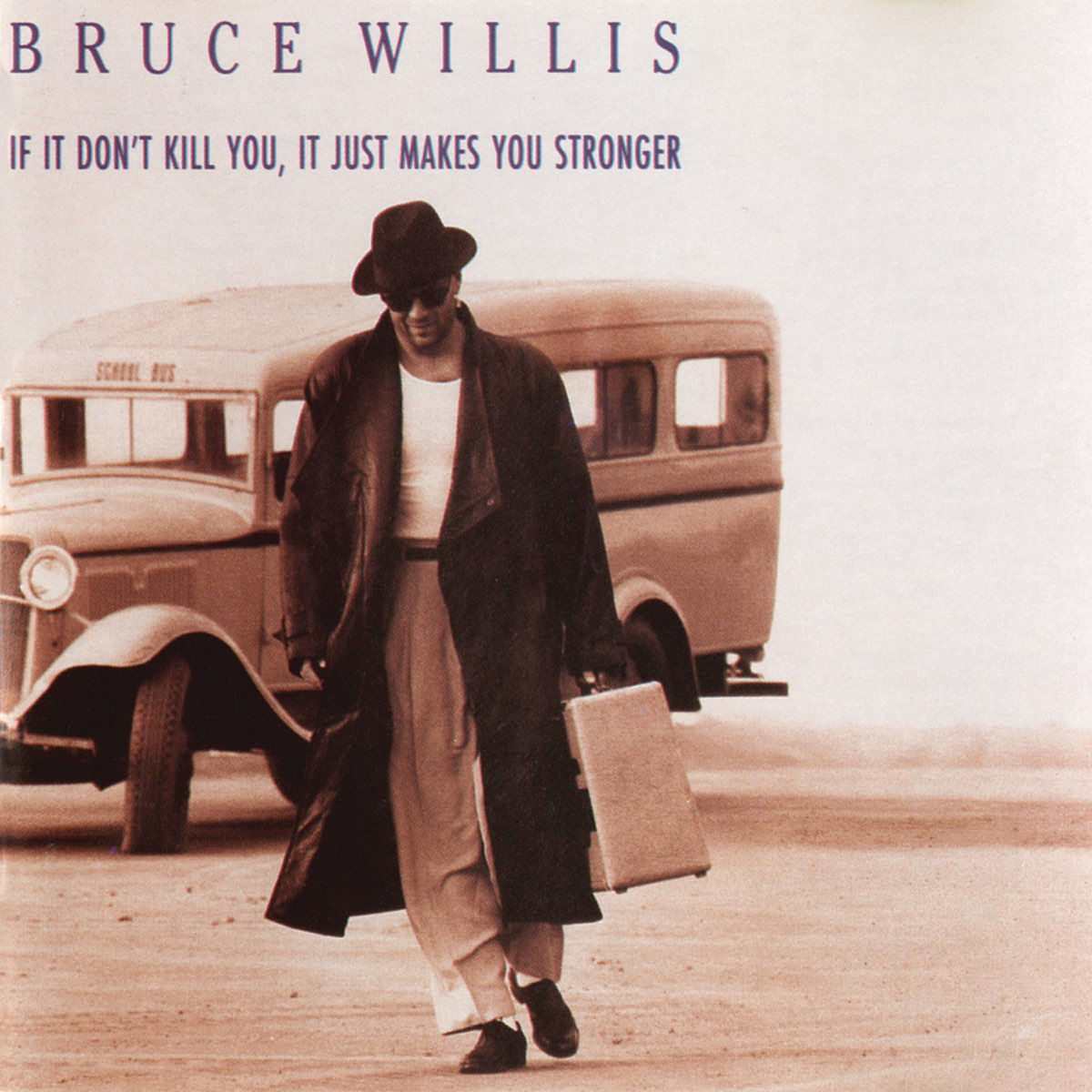 Nos anos 80, Bruce Willis tentou ser uma estrela do rock, e os resultados foram medíocres