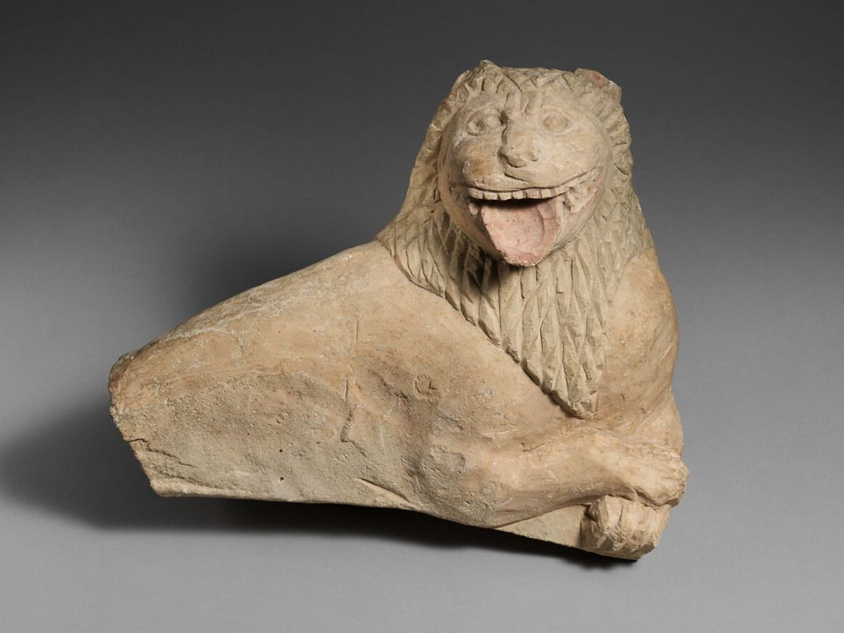 Escultura de leo Cipriota do sculo IV a.C. tem estranha semelhana com taxidermia de 1731