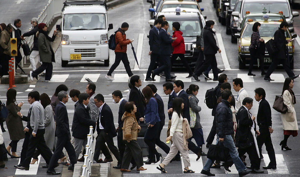 Número crescente de japoneses está alugando carros para tudo, menos para dirigir