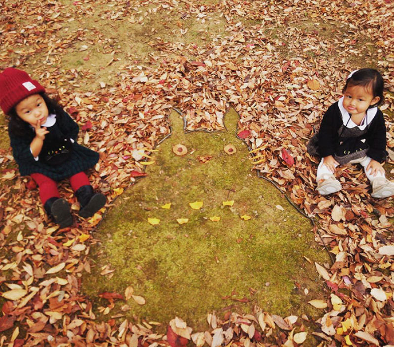 Japoneses fazem arte com folhas caídas do outono 03