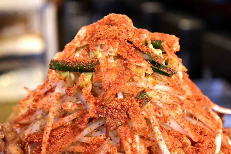 Restaurante de Tquio paga 1500 reais para quem comer esta gigante tigela de miojo em 20 minutos 04