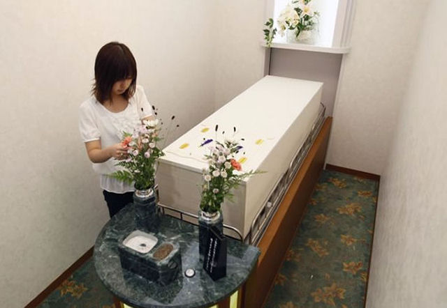 O primeiro hotel para defuntos no Japão